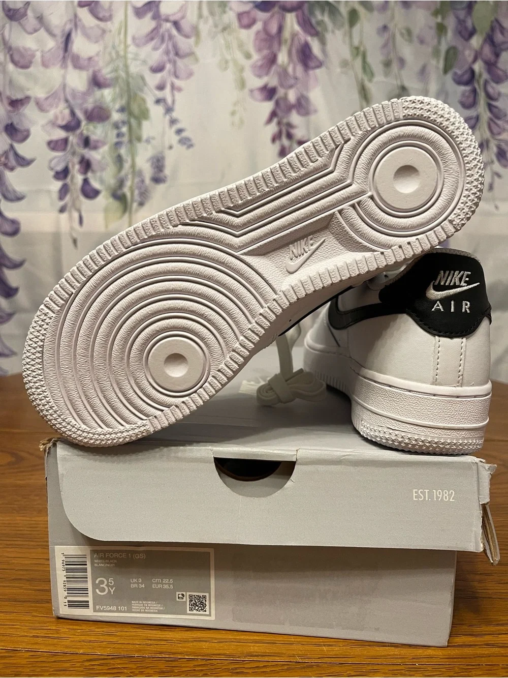 Nike Air Force 1